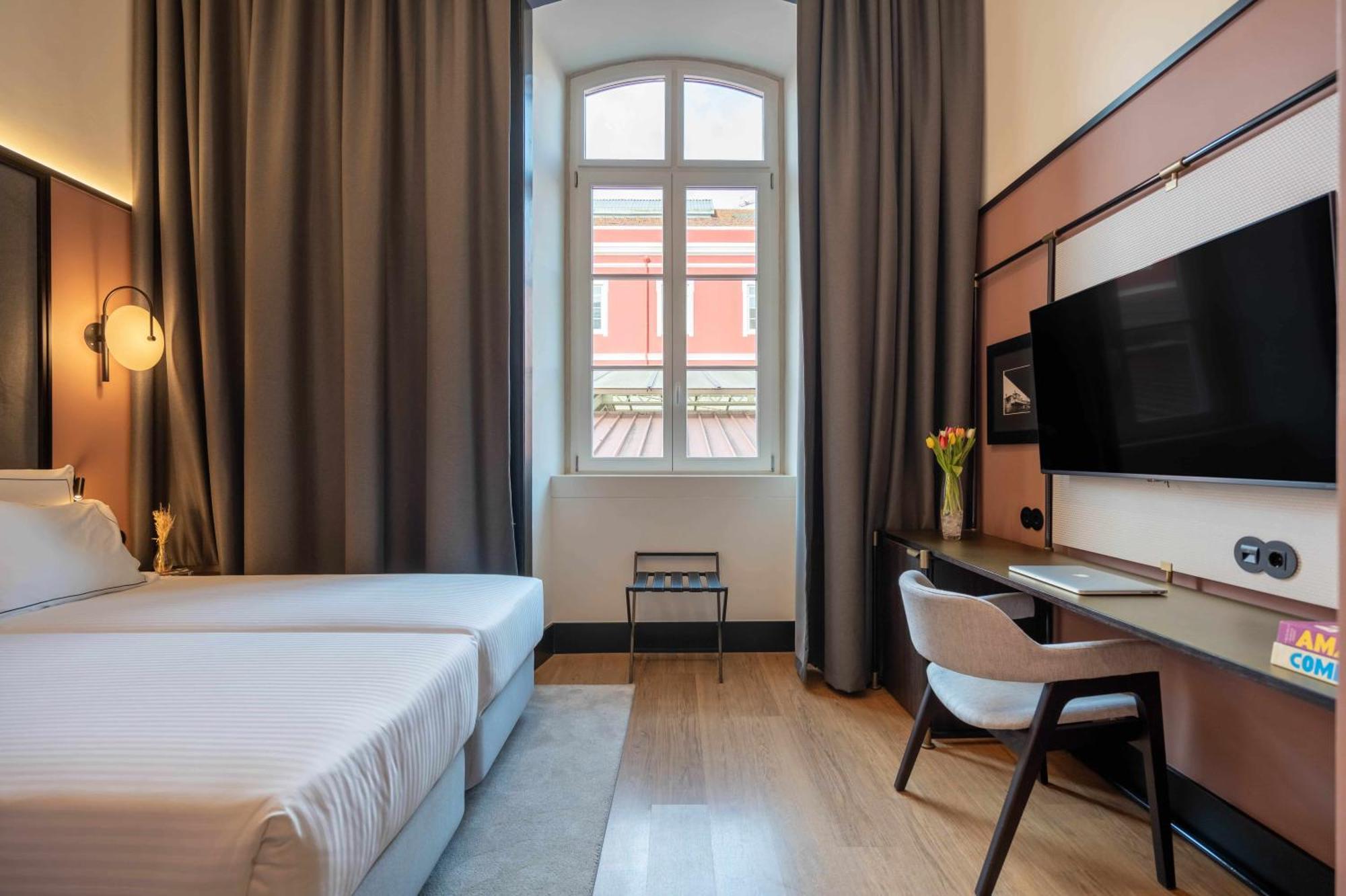 The Editory Riverside Santa Apolónia Hotel Lisboa Exterior foto A room at the hotel