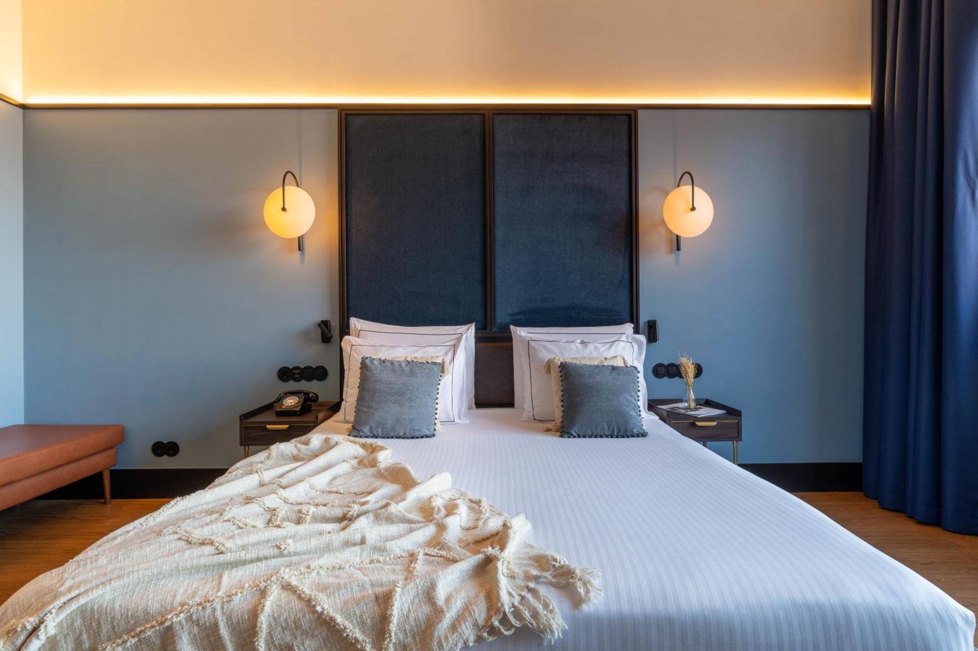 The Editory Riverside Santa Apolónia Hotel Lisboa Exterior foto A bedroom at the hotel