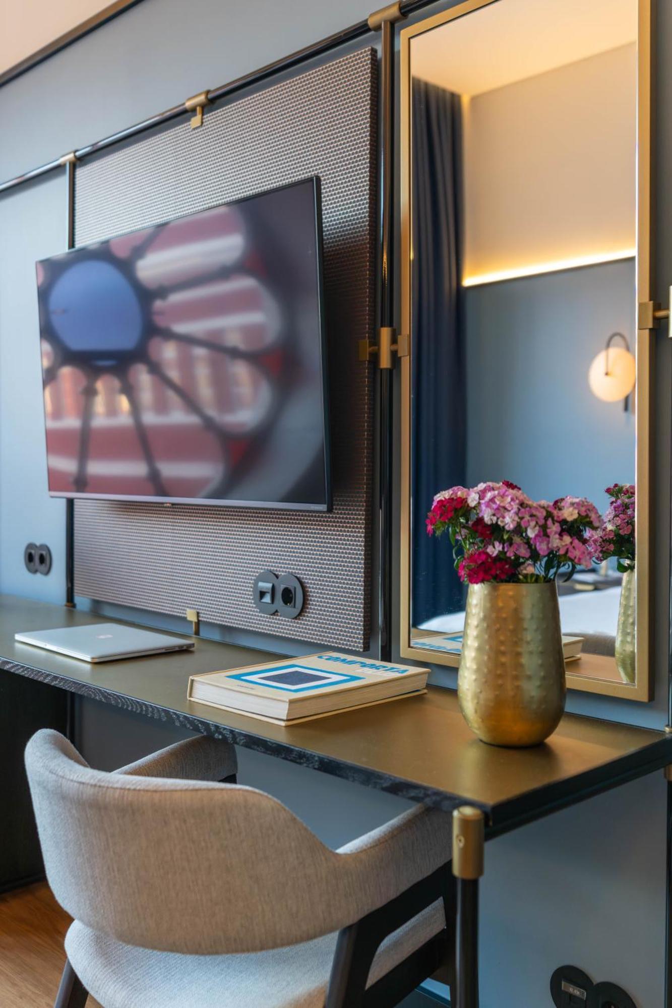 The Editory Riverside Santa Apolónia Hotel Lisboa Exterior foto A room at the hotel